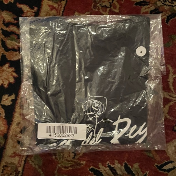 Lana Del Rey New ALL SIZES Crop Top from LDR Village Sold Out Rare Sealed - Picture 8 of 9